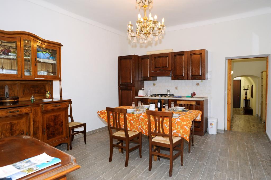 Medieval House Ventimiglia Ngoại thất bức ảnh